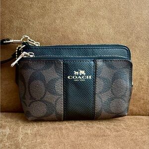 Coach Double Corner Zip Wristlet In Signature Brown And Black. NWT.
